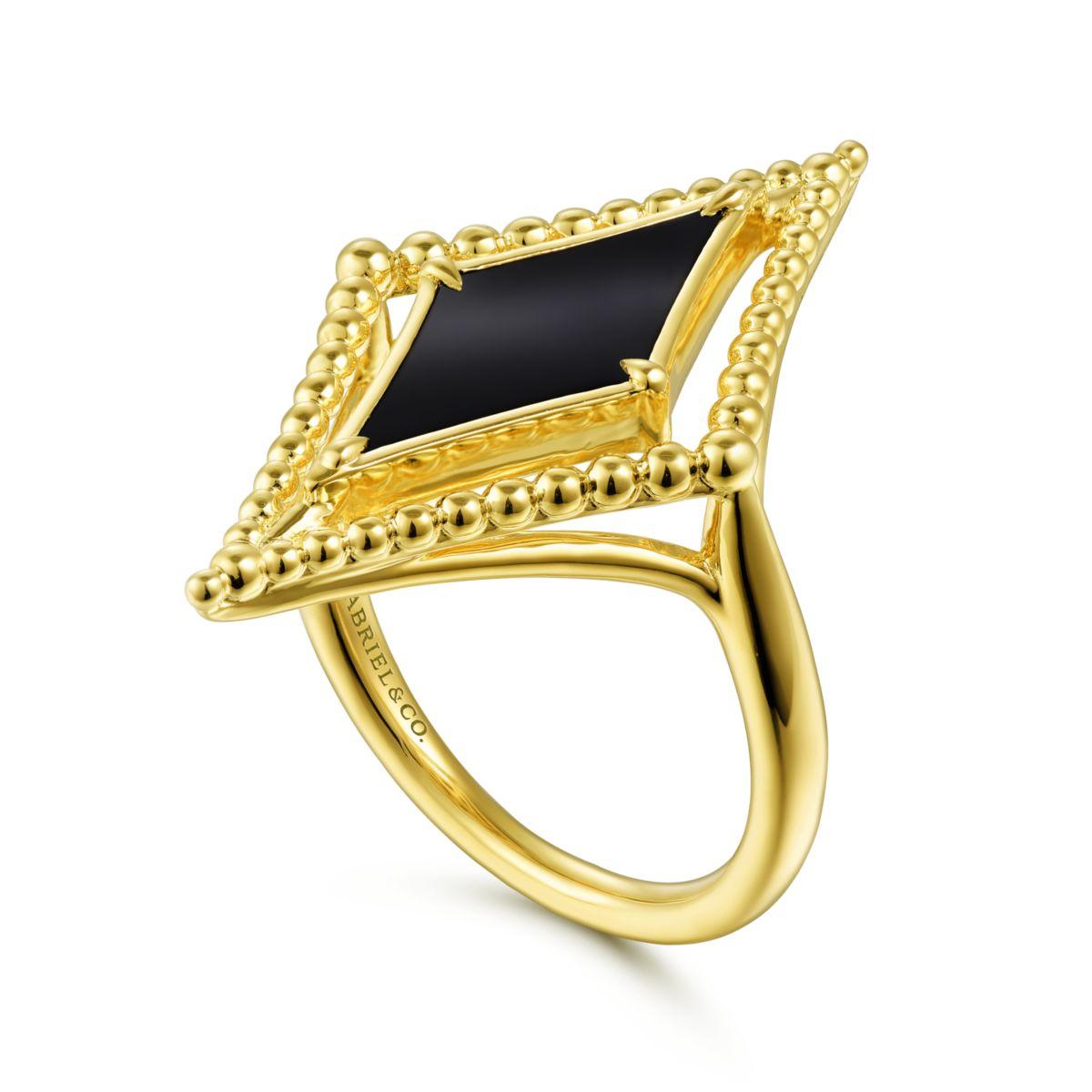 Gabriel & Co. 14 Karat Yellow Gold Onyx Rhombus Bujukan Ring