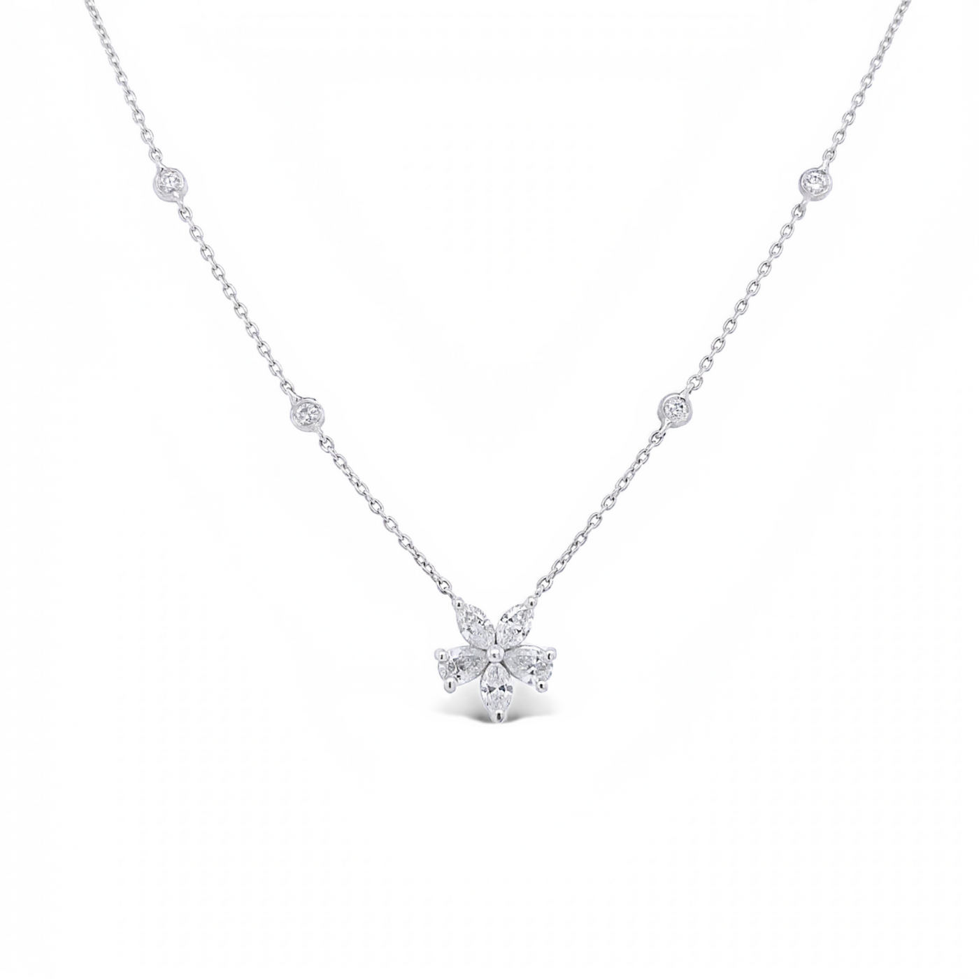 18 Karat White Gold Diamond Marquise Necklace