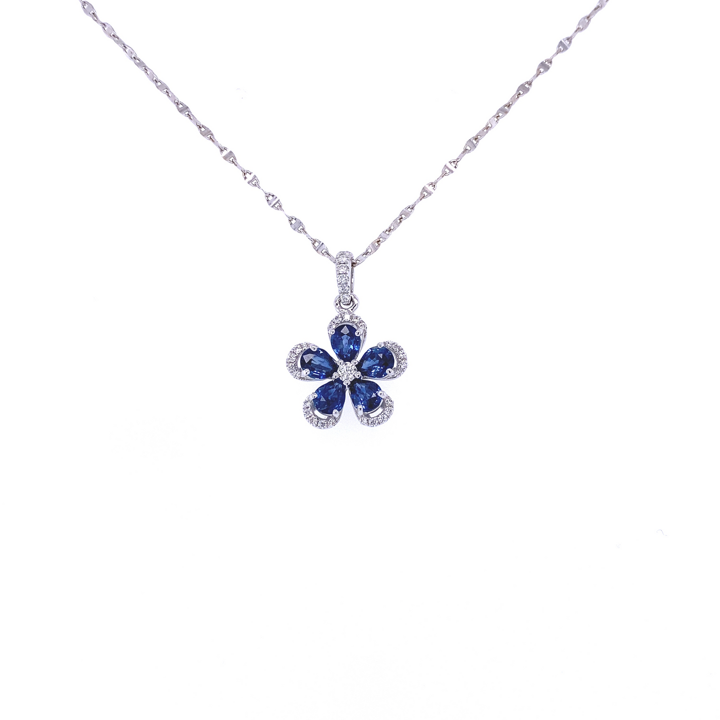 18 Karat White Gold Sapphire and Diamond Flower Necklace