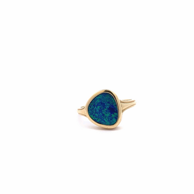 14 Karat Yellow Gold Blue/Green Opal Ring