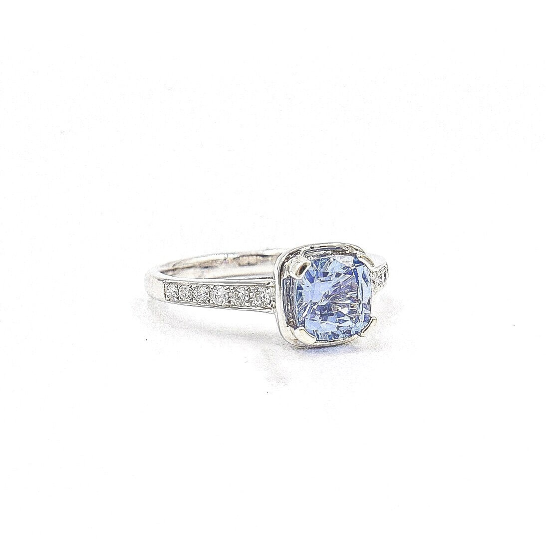 18 Karat White Gold Ceylon Sapphire and Diamond Ring