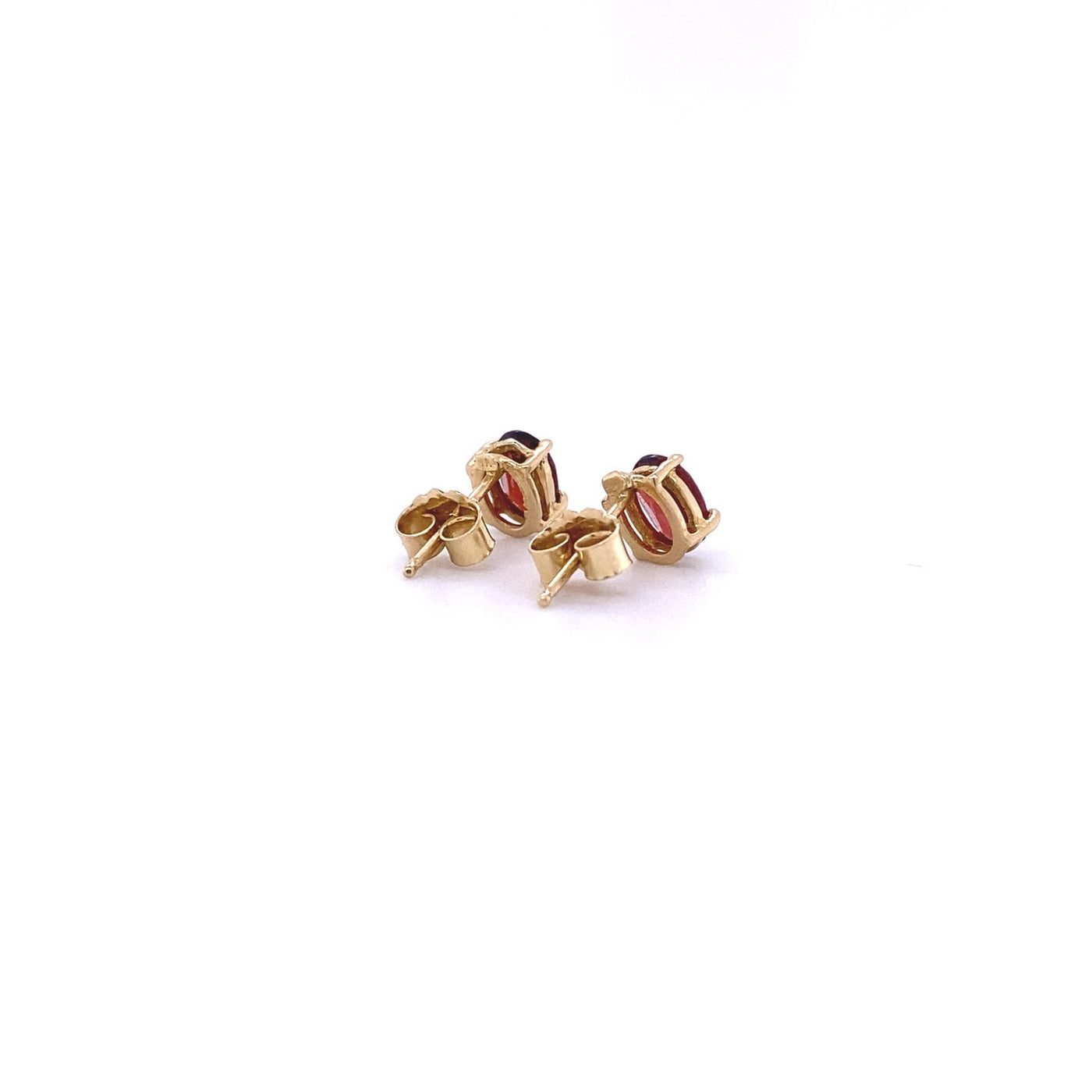14 Karat Yellow Gold Garnet Oval Stud Earrings